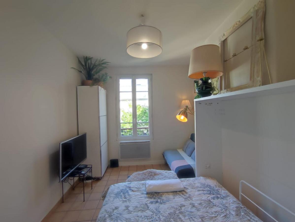 Paris Authentic House Small, Bright And Calm Studio Номер фото